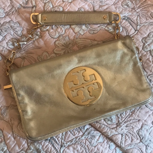 Tory Burch Handbags - Tory Burch Reva Clutch Tory Burch Handbags - Tory Burch Reva Clutch